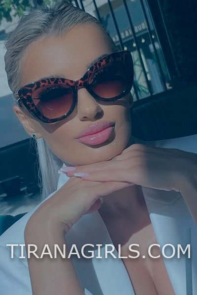 agon www.tiranagirls.com