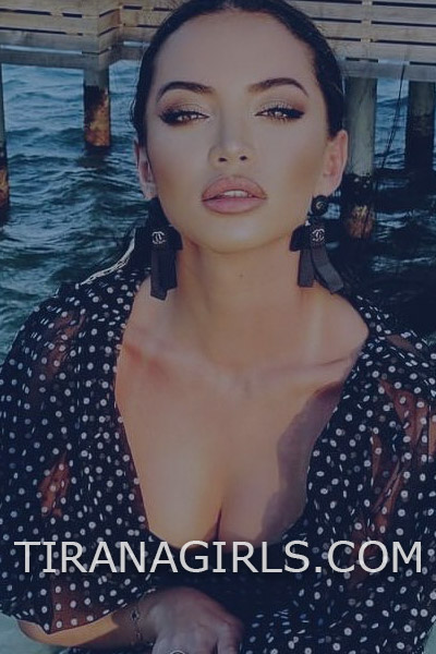 eliza www.tiranagirls.com