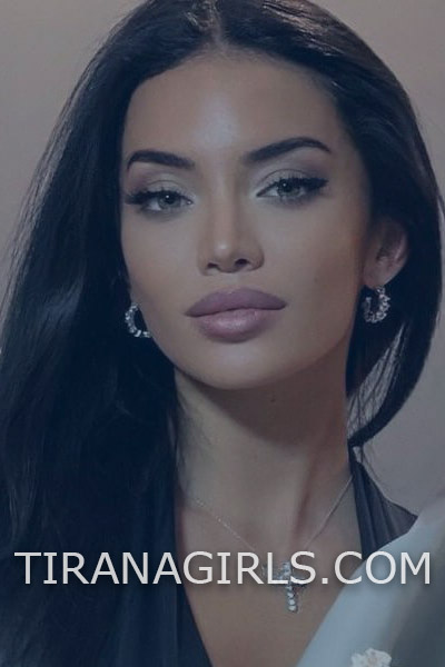 eliza www.tiranagirls.com