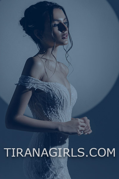 karina www.tiranagirls.com
