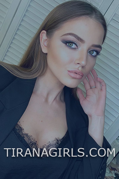 vika www.tiranagirls.com